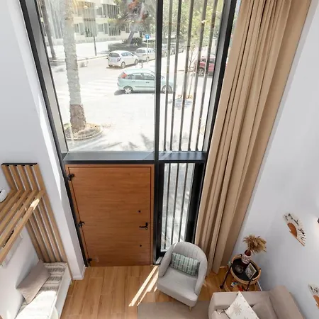 Апартаменты Apartup Opera Loft