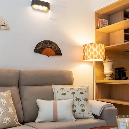 Apartup Opera Loft * Valencia