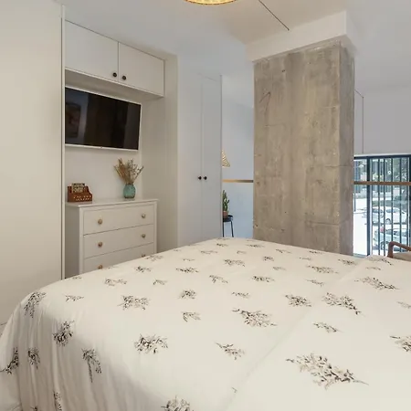 Apartup Opera Loft Daire Valensiya